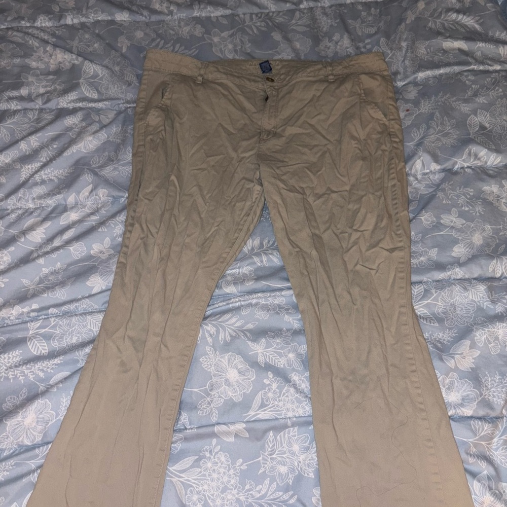 Arizona Jeans co. Khakis